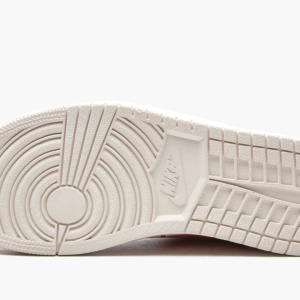 1 air jordan 1 centre court university red 2799 38834