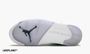 The Air Jordan 9 OG in White
