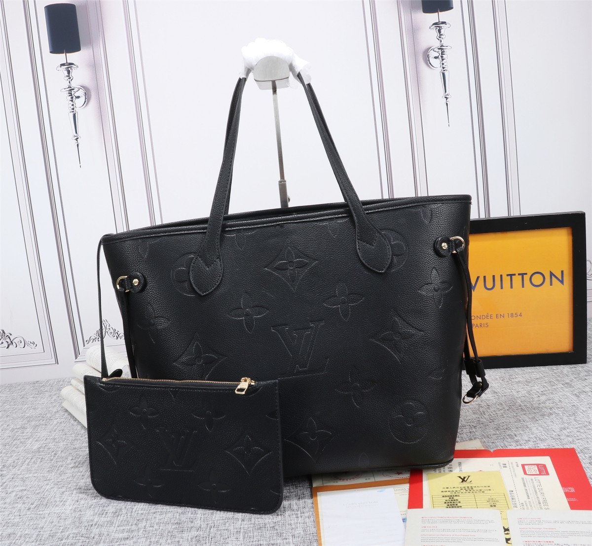 Louis Vuitton Neverfull MM Sunrise Pastel Handbag Summer 2022. New