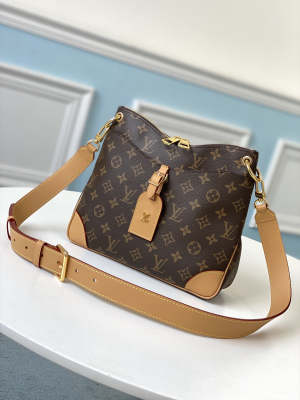 Louis Vuitton Odéon PM Monogram Canvas Natural For Fall-Winter, Women’s Handbags, Shoulder And CrossBody Bags 11in/28cm LV M45354  - 2799