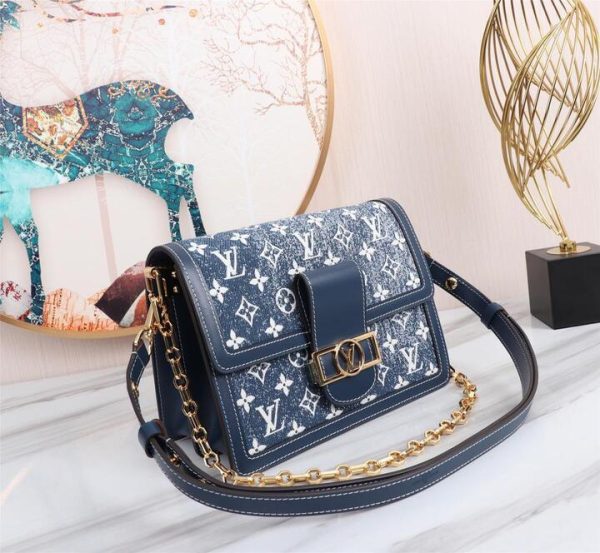 Shoulder And Crossbody Bags 9.8in/25cm LV M59631 - 2799 - we