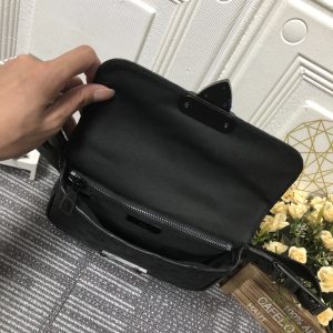 1-Louis Vuitton S Lock Sling Bag Black For Men, Men’s Bags 8.3in/21cm LV M58487  - 2799-192