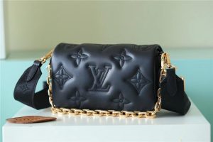 Louis Vuitton Wallet On Strap Bubblegram Monogram In Wallets and Small Leather Goods For Women M81398 7.9in/20cm LV M81398  - 2799-195