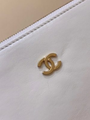 1 chanel This 22 handbag white for women 144in37cm as3261 b08038 10601 2799 198