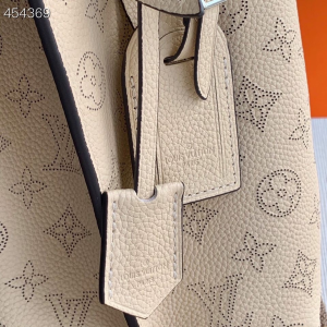 1 louis vuitton muria bucket monogram motif beige for women womens handbags shoulder bags 98in25cm lv m55801 2799 245