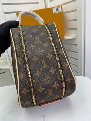 4-Louis Vuitton King Size Toiletry Monogram Canvas For Women, Women’s Bags, Travel Bags 11in/28cm LV M47528  - 2799-247