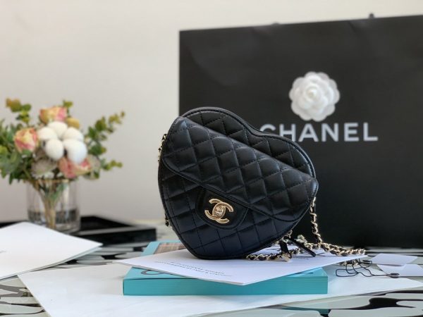 chanel tennis pre owned 2006 quilted cambon tote bag item Chanel