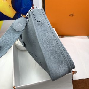 5 sent hermes evelyne iii 29 bag light blue with silver toned hardware for women womens shoulder and crossbody bags 114in29cm h056277ck18 2799 284