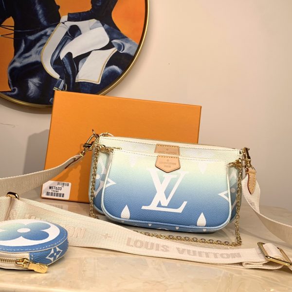 Louis Vuitton Multi Pochette Accessoires Monogram Giant Canvas Blue For Women, Women’s Handbags, Shoulder And Crossbody Bags 9.4in/24cm LV M57633  - 2799-308