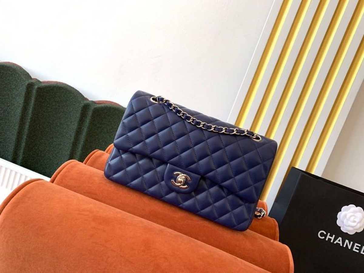 Chanel blue crossbody online bag