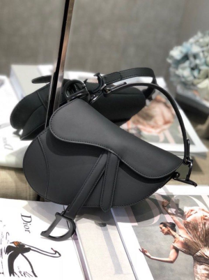 5 christian dior mini saddle Waist bag black ultramatte for women 195cm76in cd 2799 393