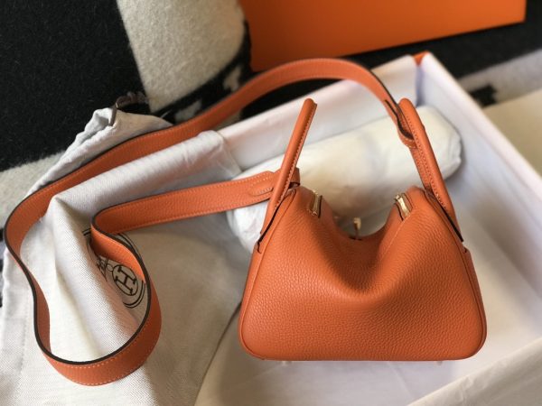 7 vinyl hermes lindy mini clemence bag orange for women womens handbags shoulder and crossbody bags 75in19cm 2799 487