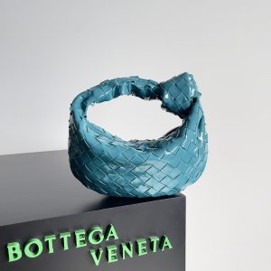 bottega veneta mini jodie jade green for women womens bags 11in28cm 2799 555