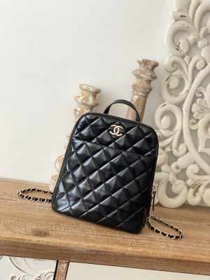 Chanel Pre-Owned CC stitch zip-around wallet