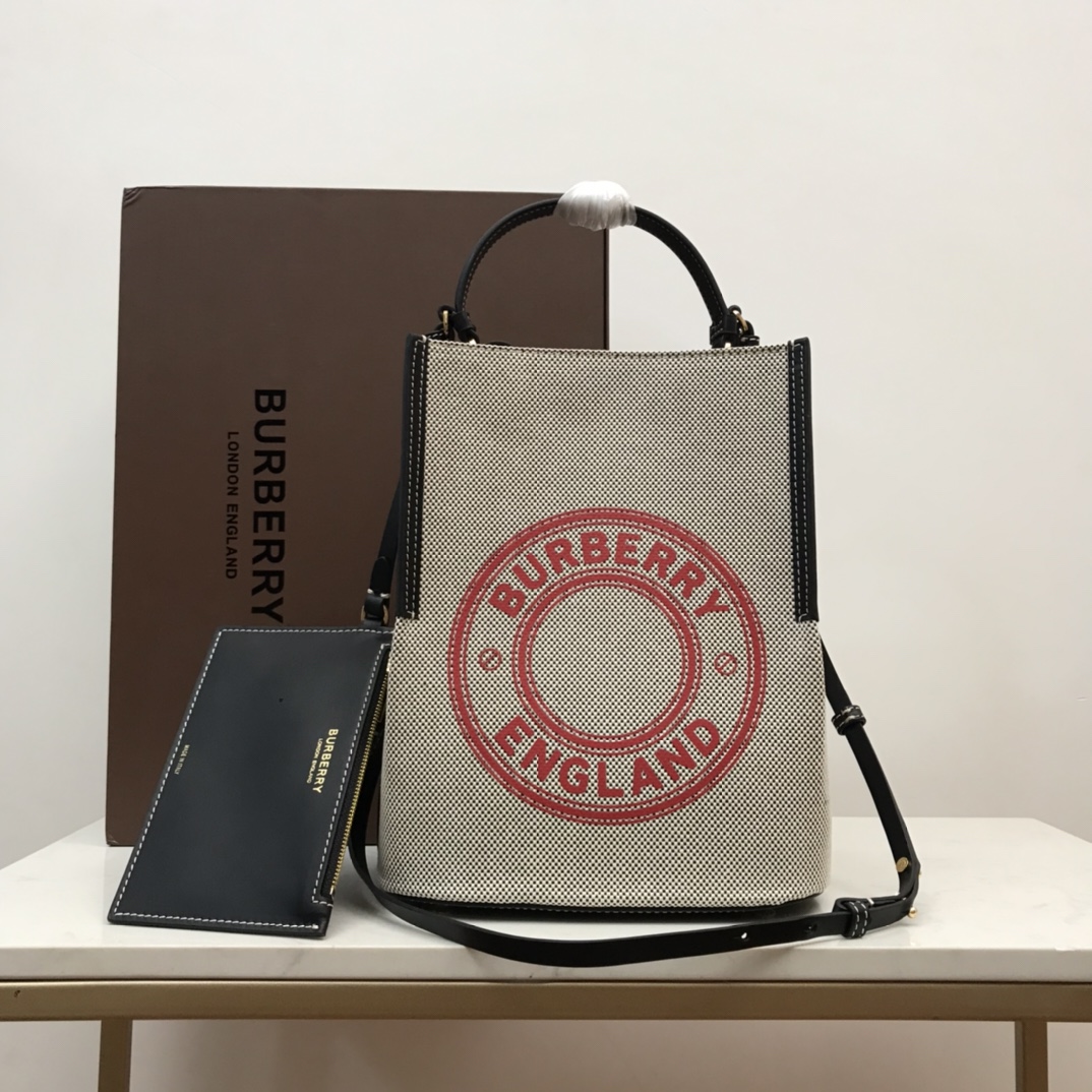 Burberry Peggy Small Canvas Bag Gray For Women Acm Shop Women s Bags 9.8in 25cm 2799 BURBERRY T SHIRT CARRICK