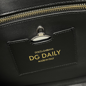 3-Dolce & Gabbana Small DG Daily Shopper Black For Women 14.6in/37cm DG BB7023AQ26980999  - 2799-624
