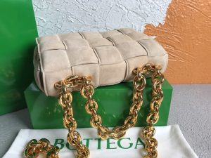 8 bottega veneta chain cassette porridge for women womens bags 102in26cm 631421v04n09776 2799 675