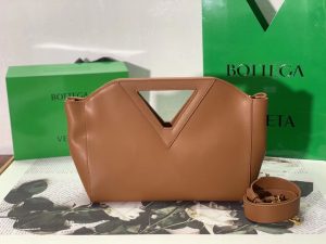bottega veneta point brown for women womens bags 137in35cm 2799 678
