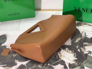 1 bottega veneta point brown for women womens bags 137in35cm 2799 678