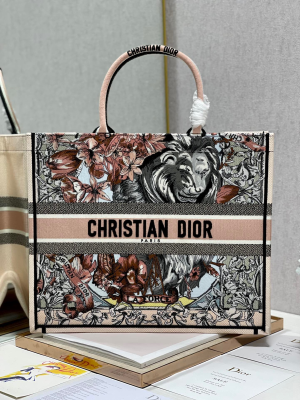 Christian Dior Large Dior Book Tote Multicolor, For Women, Women’s Handbags 16.5in/42cm CD M1286ZFOR_M884  - 2799-707