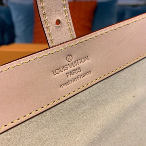 3-Louis Vuitton 3 Watch Case Monogram Canvas For Women, Travel Bags 7.9in/20cm LV M47530  - 2799-747