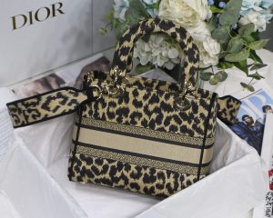 1-Christian Dior Medium Lady D-Lite Bag Black Gold, For Women, Women’s Handbags 24cm/9.5in CD M0565ORHM_M918  - 2799-767