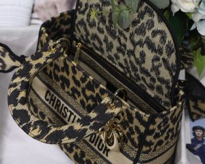 3-Christian Dior Medium Lady D-Lite Bag Black Gold, For Women, Women’s Handbags 24cm/9.5in CD M0565ORHM_M918  - 2799-767