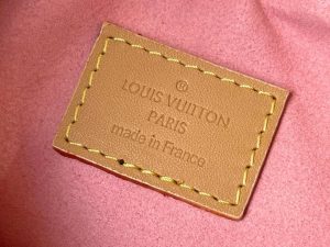 3-Louis Vuitton Loop Since 1854 Jacquard Pink By Nicolas Ghesquière For Cruise Show, Women’s Handbags 9.1in/23cm LV M81166  - 2799-828