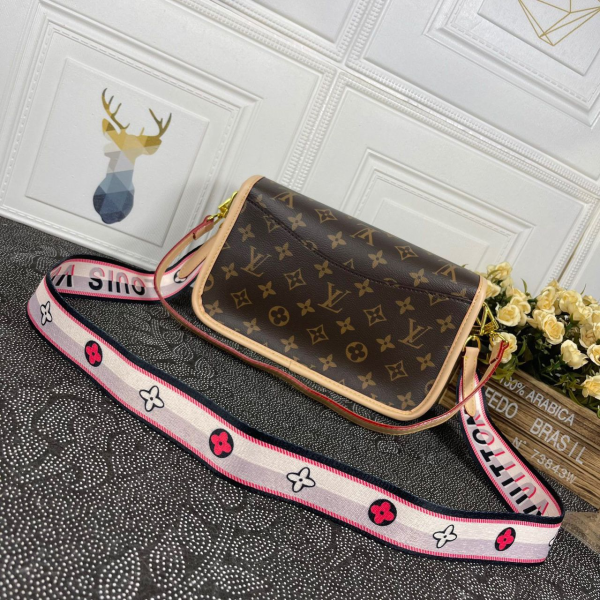 6 louis vuitton diane monogram canvas for women womens handbags shoulder bags 94in24cm lv m45985 2799 881