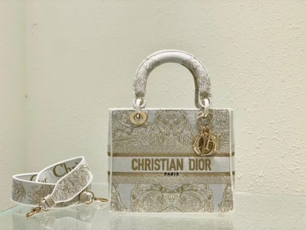 4 christian dior medium lady d lite bag beige for women womens handbags crossbody bags 24cm cd 2799 886