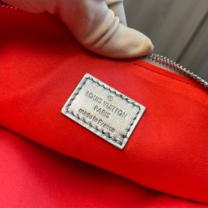 1-Louis Vuitton Coussin PM Monogram Empreinte Silver For Women, Women’s Bags, Shoulder And Crossbody Bags 10.2in/25.9cm LV M57913  - 2799-894