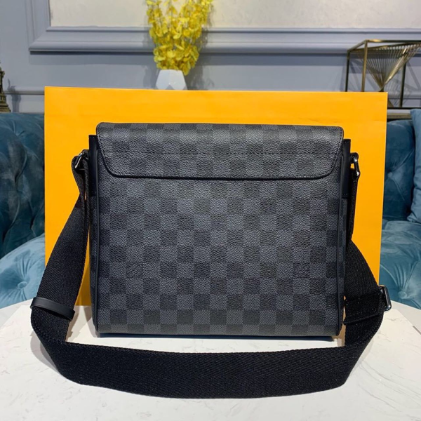 Louis vuitton district pm damier graphite canvas online