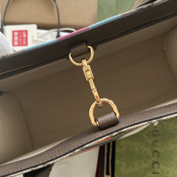 6 gucci medium tote with geometric print beige and ebony gg supreme canvas with geometric and web print for women 148in375cm gg 674148 uqhhg 8678 2799 934