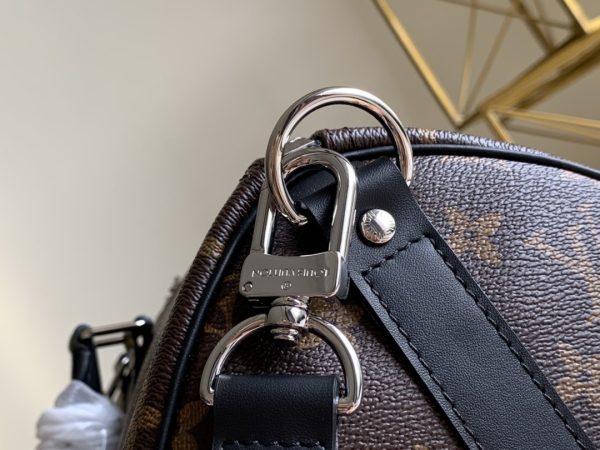 8 louis vuitton keepall bandouliere 45 monogram macassar canvas for men mens bags travel bags 177in45cm lv m56711 2799 940