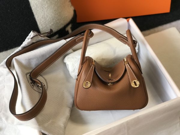 2 hermes lindy mini clemence bag brown for women womens handbags shoulder and crossbody bags 75in19cm 2799 984