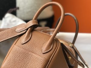 6 midi hermes lindy mini clemence bag brown for women womens handbags shoulder and crossbody bags 75in19cm 2799 984
