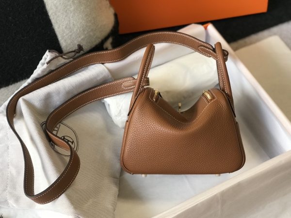 14 midi hermes lindy mini clemence bag brown for women womens handbags shoulder and crossbody bags 75in19cm 2799 984