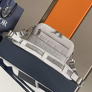 5 safari messenger bag grey for women 86in22cm cd 2799 1038