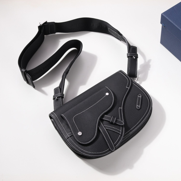 7 the saddle pouch with border blackgrey for women 95in24cm cd 2799 1042