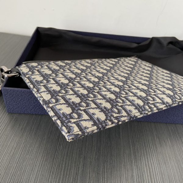 11 oblique jacquard a5 pouch beige for women 105 in265cm cd 2esca338yse h05e 2799 1063
