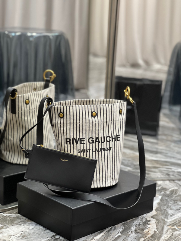 Rive 2025 gauche pouch