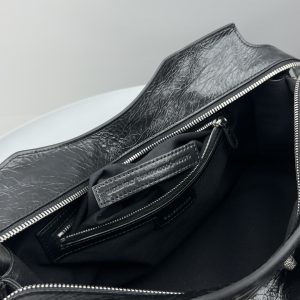3-Neo Cagole City Handbag Black For Women 15.3in/38.9cm 700451210B01000  - 2799-1129