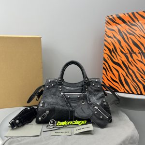 4-Neo Cagole City Handbag Black For Women 15.3in/38.9cm 700451210B01000  - 2799-1129
