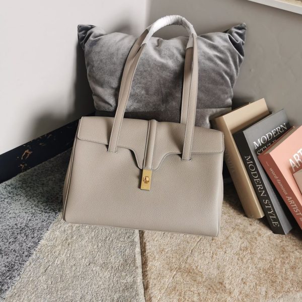 12 medium soft 16 bag in supple grained greyblack for women 13in32cm 195543cr810bl 2799 1144