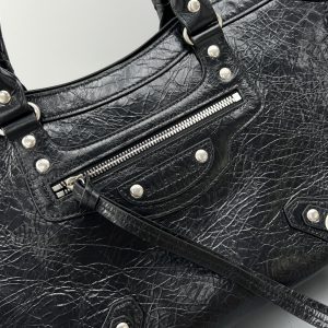 3 neo classic small handbag black for women 13in33cm 2799 1240