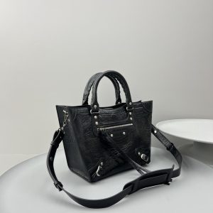 13 neo classic small handbag black for women 13in33cm 2799 1240