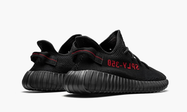 3 yeezy boost 350 v2 black red 2799 390