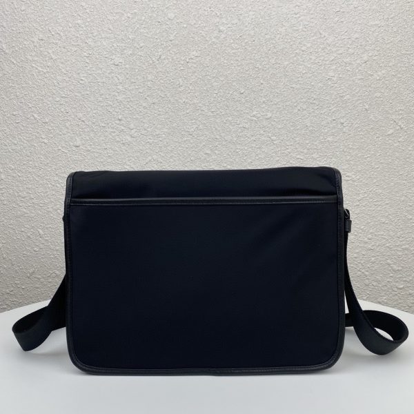 6 saffiano shoulder bag grey and black for women 126 in 32 cm 2799 1446