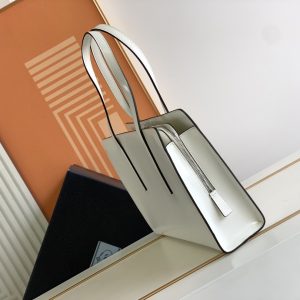 6 re edition 1995 brushed medium handbag whiteblackred for women 118 in 30 cm 1ba350 zo6 f0pg7 v ooo 2799 1466