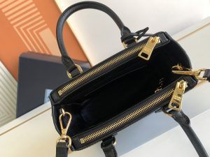 12 galleria saffiano mini bag Cosmetic blackburgundypinkgold tone for women 78 in 20 cm 1ba906 nzv f0002 v eom 2799 1468